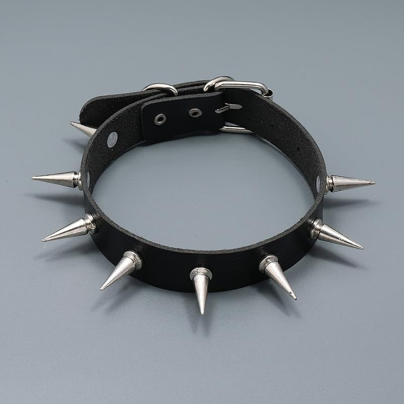 Black Spiked Leather Choker Collar Necklace for Women Gothic Punk PU Chokers Necklaces Halloween Costumes Cosplay Accessories for Women Spike Chokers Collars Necklace