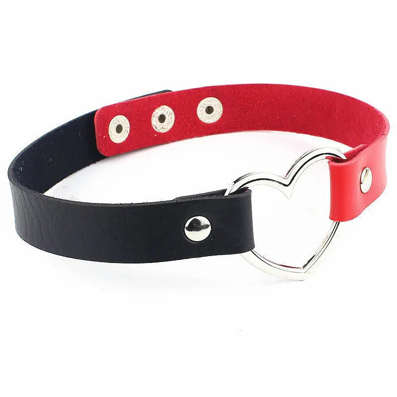 Gothic black PU leather choker necklace with heart pendant, perfect punk accessory for grunge style and parties.
