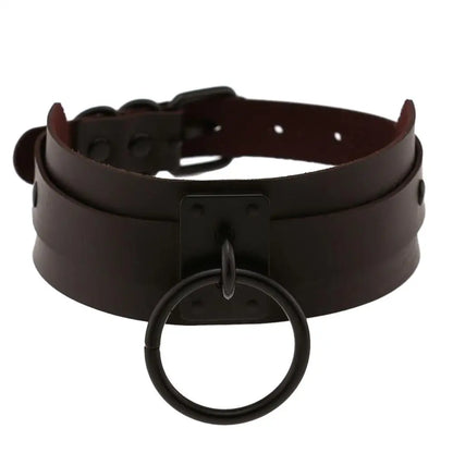 Black gothic punk O-round metal leather choker necklace for women and girls, featuring edgy Harajuku emo rock fashion style.