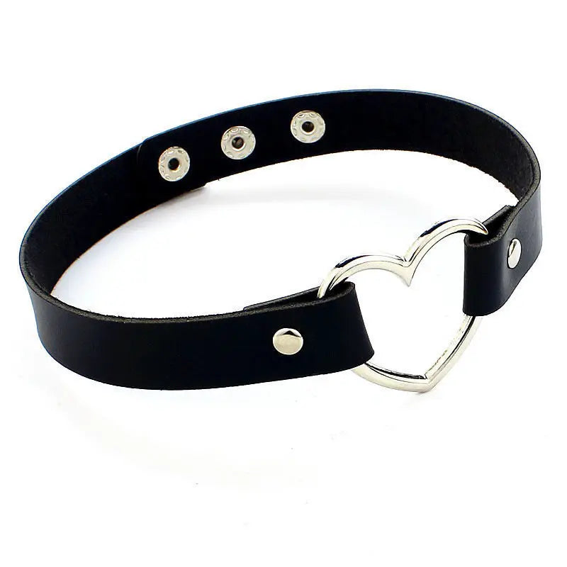 Black leather spike choker necklace with gothic punk design, featuring metal spikes, perfect for parties and festivals.