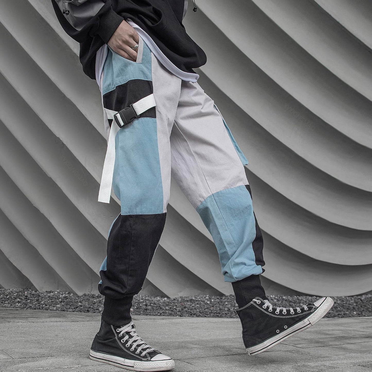 Men's tactical techwear harem pants in blue with cargo and jogger style, featuring a cyberpunk-inspired design and multiple pockets.