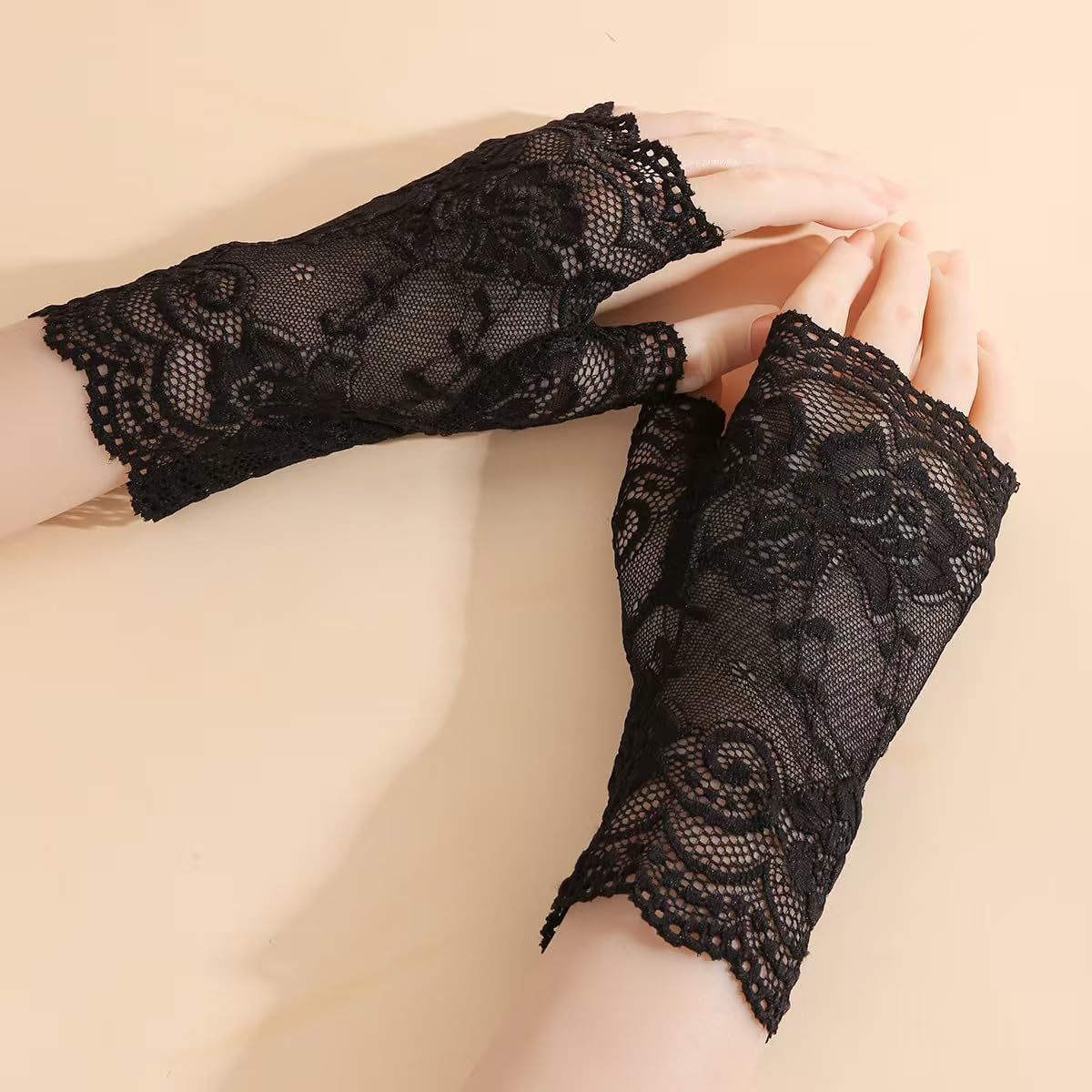 Black lace fingerless gloves and velvet choker set by YAIZLBCA, perfect for Halloween, cosplay, or themed parties.
