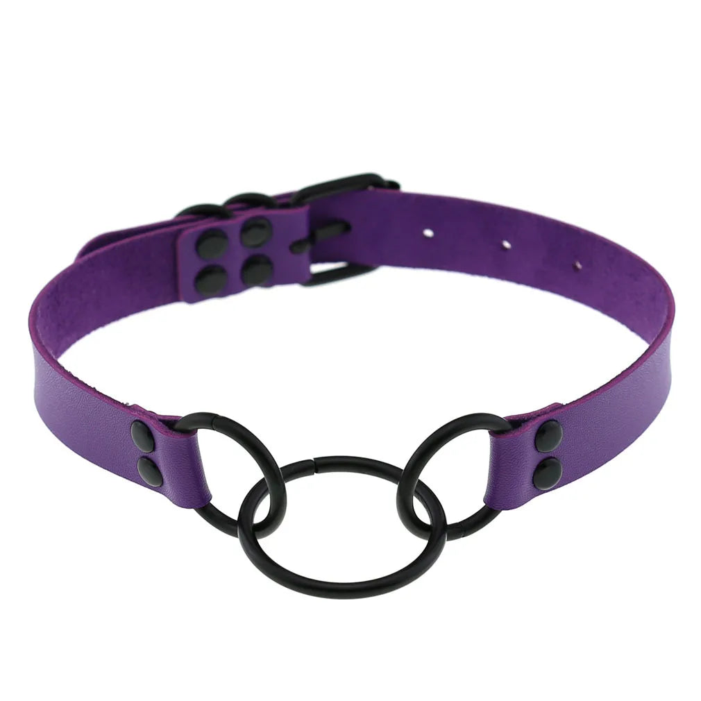 Purple goth punk leather choker necklace with black rivets and metal chain, unisex edgy emo harajuku style for Halloween and Y2K cosplay