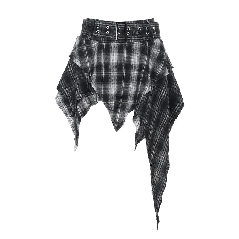 Black and white Y2K goth plaid pleated mini skirt with high waist, styled for summer streetwear in kawaii harajuku aesthetic.