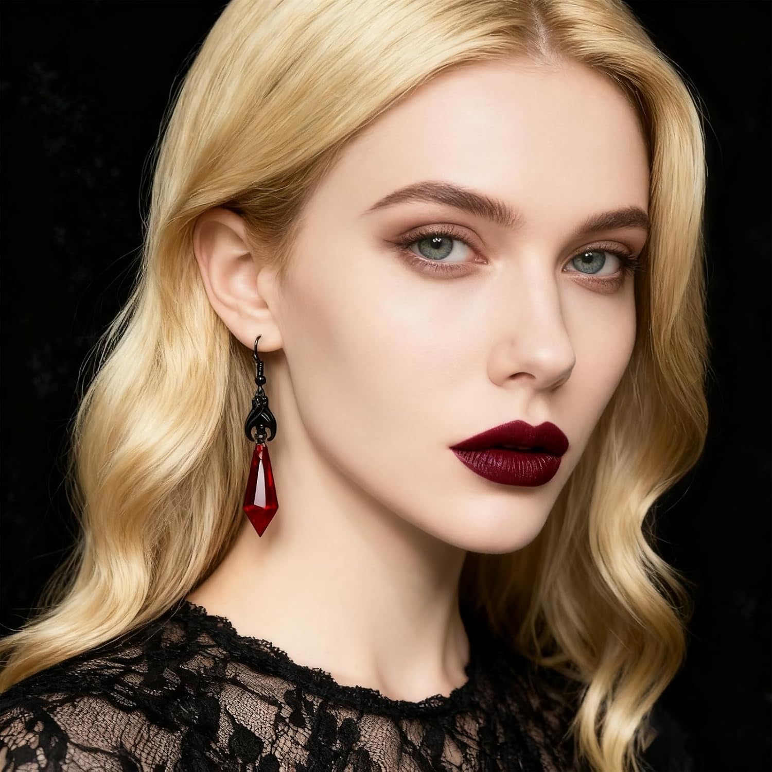 Halloween Earrings Gothic Dark Bat Earrings with Red Crystal Gems Punk Rock Animal Dangle Drop Earrings Vampire Halloween Costume Jewelry Goth Accessories for Women