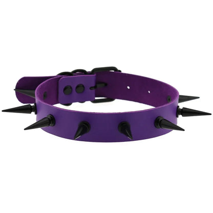 Purple goth leather choker necklace with black rivets and metal chain, unisex edgy emo punk style for Halloween and Y2K cosplay.