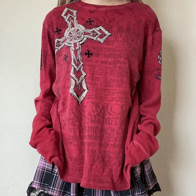 Long sleeve Y2K cyber grunge T-shirt for women with patchwork details, gothic style, and retro Harajuku fashion.