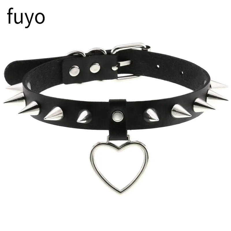 Black PU leather gothic choker necklace with heart pendant, punk style accessory for grunge and party fashion.