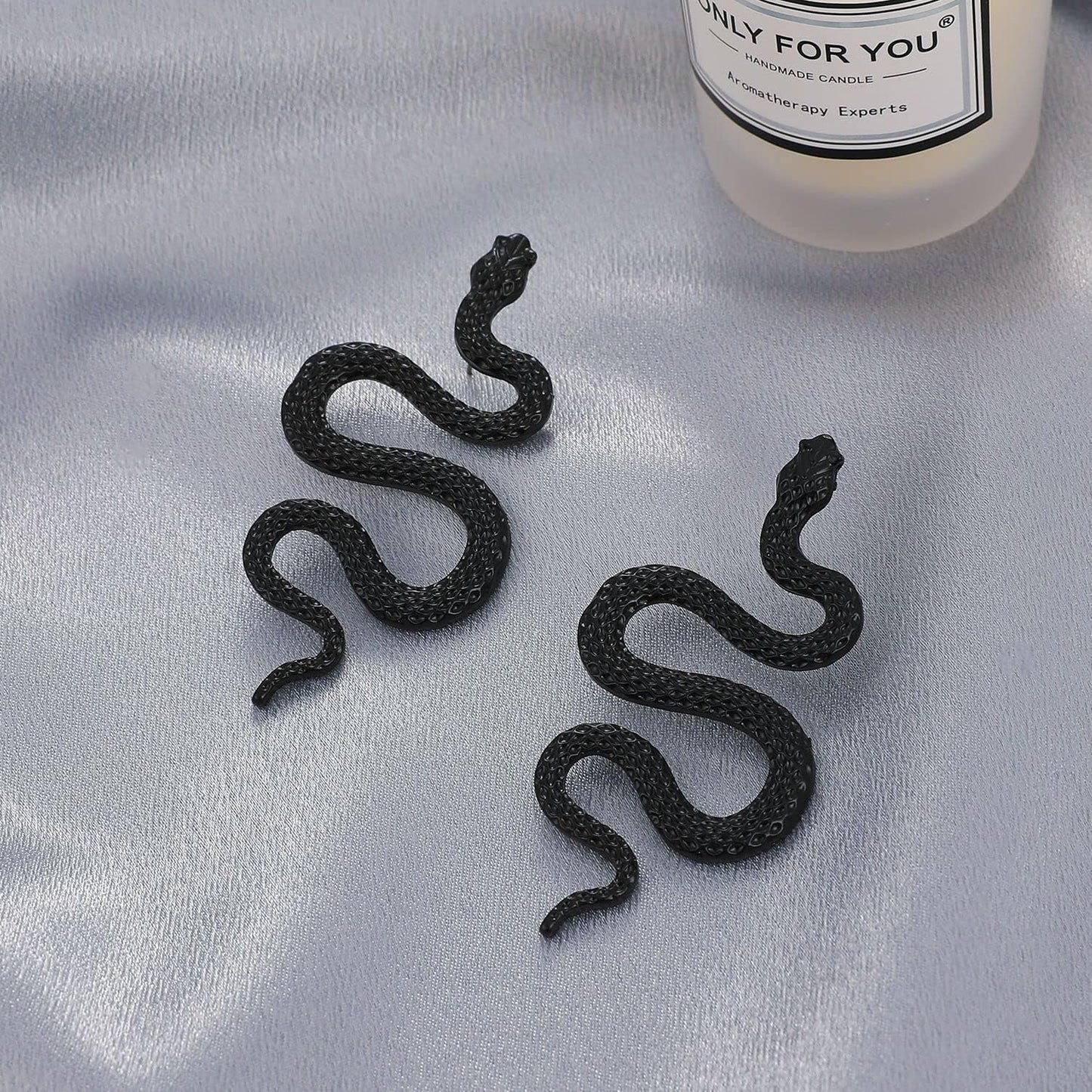 Snake Earrings for Women Dangle Halloween Jewelry Snake Accessories Black Gothic Goth Earrings Punk Sperpent Edgy Grunge Earring Halloween