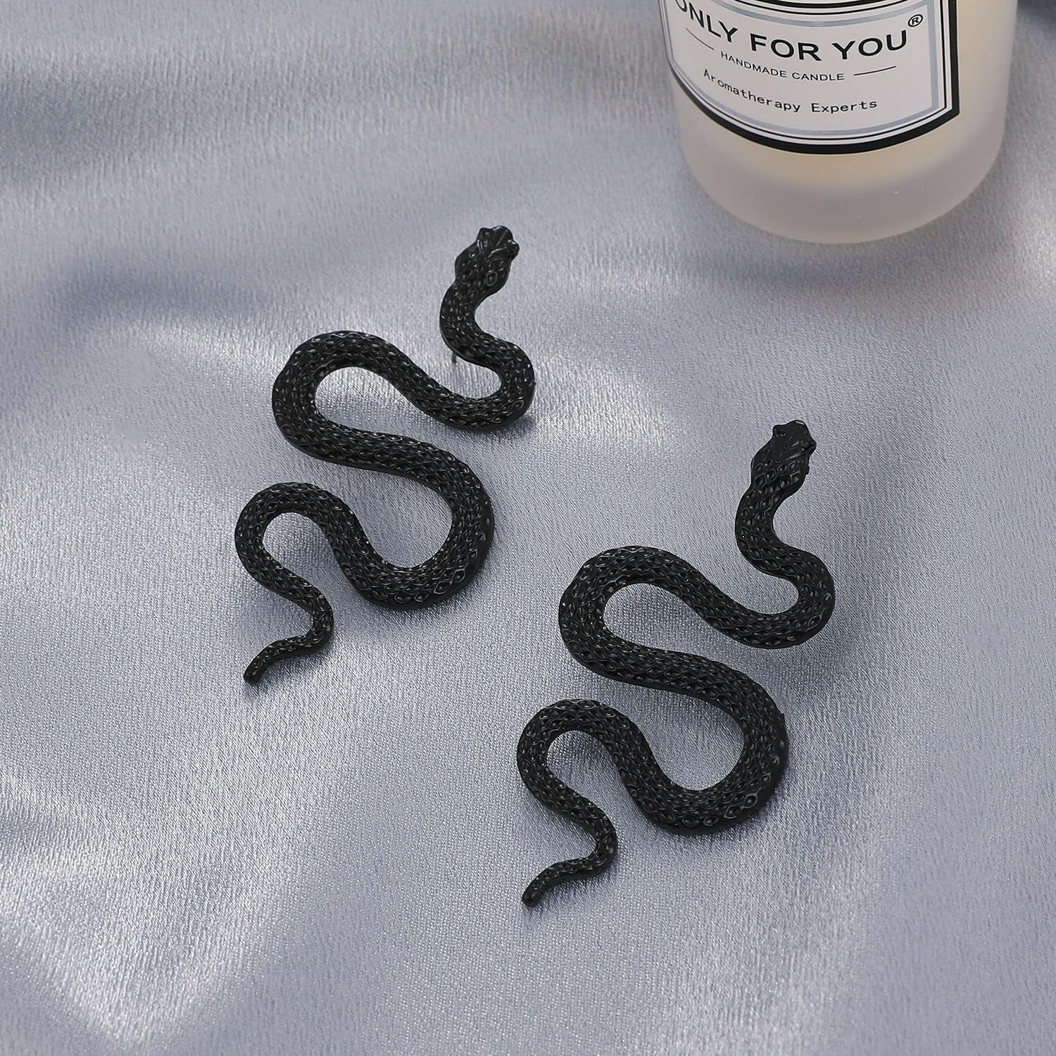 Snake Earrings for Women Dangle Halloween Jewelry Snake Accessories Black Gothic Goth Earrings Punk Sperpent Edgy Grunge Earring Halloween