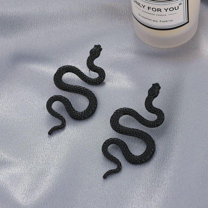 Snake Earrings for Women Dangle Halloween Jewelry Snake Accessories Black Gothic Goth Earrings Punk Sperpent Edgy Grunge Earring Halloween