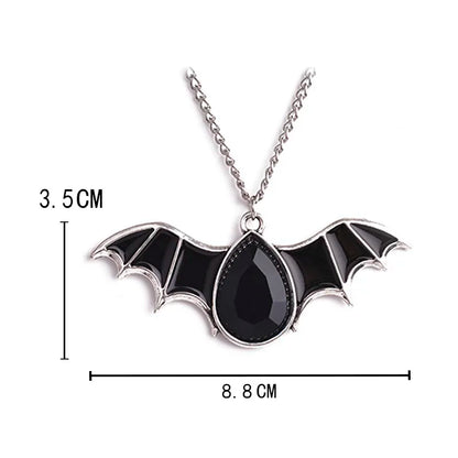 Gothic dragon, bat, eagle, heart, and rose pendant necklace featuring dark metal jewelry for men and women, ideal for costumes and parties.