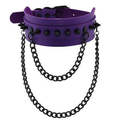 Purple goth punk leather choker with black rivets and metal chain, unisex Edgy Emo Harajuku style necklace for Halloween and Y2K cosplay