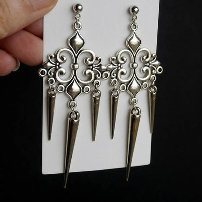 Hypoallergenic gothic punk drop dangle earrings for women, featuring Y2K-inspired jewelry with bold, stylish design.