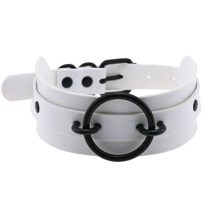 Y2K Gothic punk heart choker necklace with black leather and metal details, stylish Harajuku jewelry for women and girls