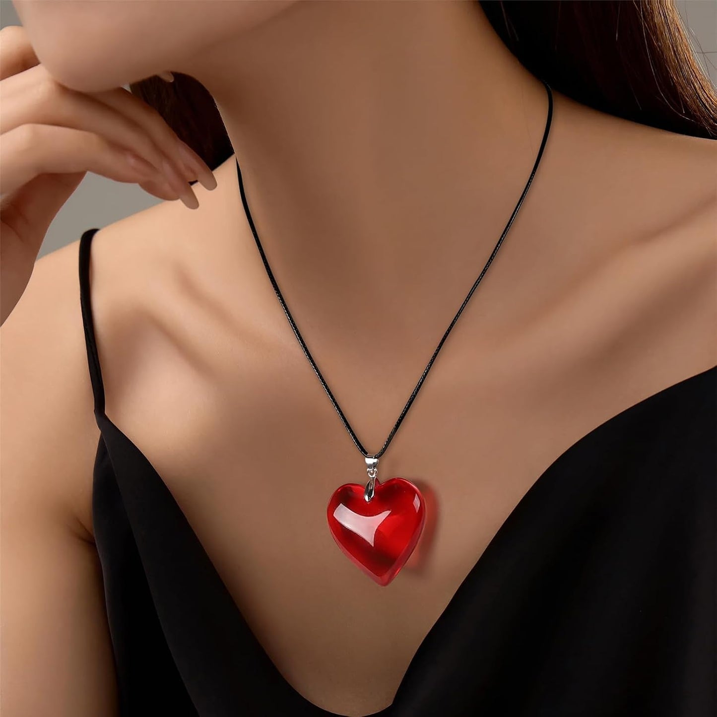 Red Heart Necklace, Chunky Puffy Heart Choker Necklaces for Women, Big Glass Heart Pendant Necklace Y2K Trendy Jewelry Accessories (Red Heart)