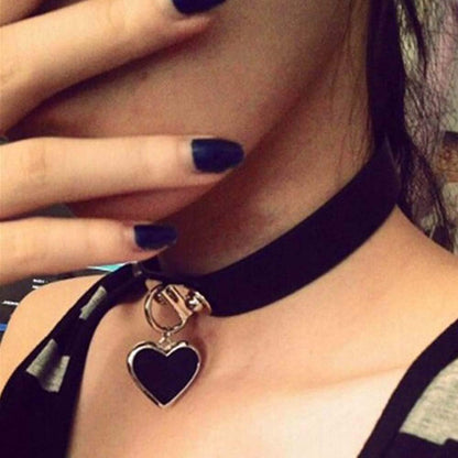 Cool Rock Steampunk Punk Goth Choker Necklace Heart Pendant PU Leather Collar Choker Necklace Goth Fans Choker Necklace Black