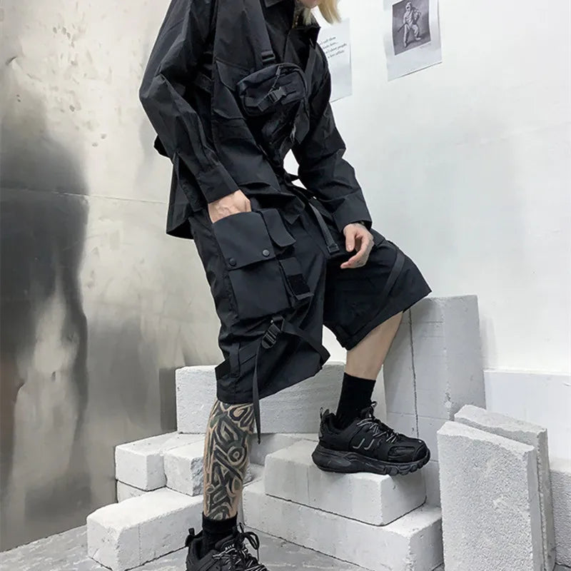 Men's techwear cargo shorts with ribbon belt, multi-pocket design, stylish Harajuku-inspired hip hop Bermuda shorts.