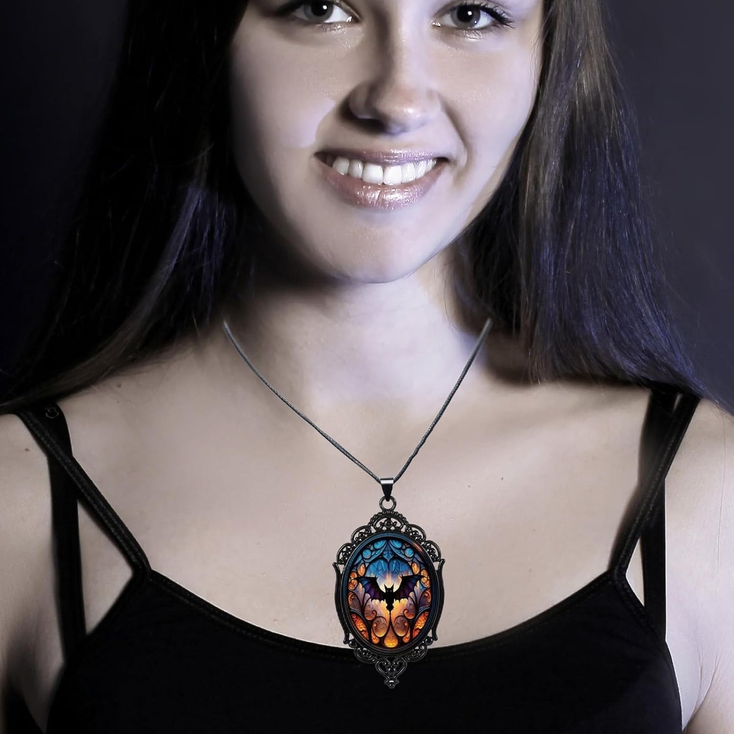 HPMAISON vintage gothic crow choker necklace with dark chic design, ideal for Halloween and vampire-inspired costumes.