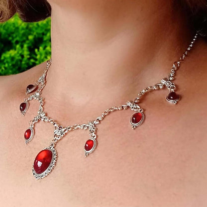 Gothic Red/Black Necklace for Women Blood Charm Necklace Vampire Necklaces Costume Renaissance Costume Women Goth Jewelry Steampunk Cosplay Jewelry Gift for Halloween Party