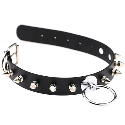 Black PU leather Harajuku chic choker with heart rivets, Y2K goth punk necklace for trendy girls