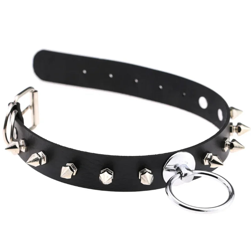 Harajuku punk goth choker with heart rivets and chunky PU leather, trendy Y2K style necklace for girls