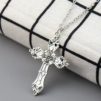 Gothic vintage cross pendant necklace with edgy Y2K grunge chain, unisex jewelry for men and women, featuring dark metal design.