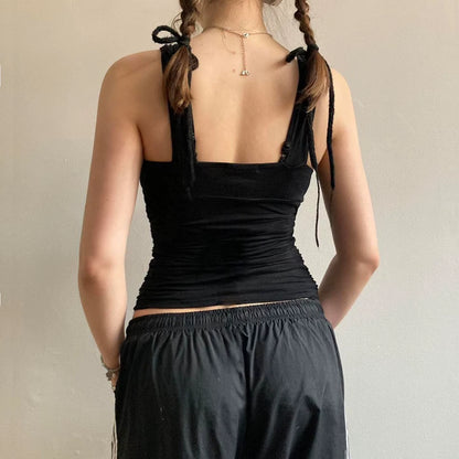 Black printed suspender vest for women, American retro Y2K goth slim V-neck top with stylish design and edgy details.