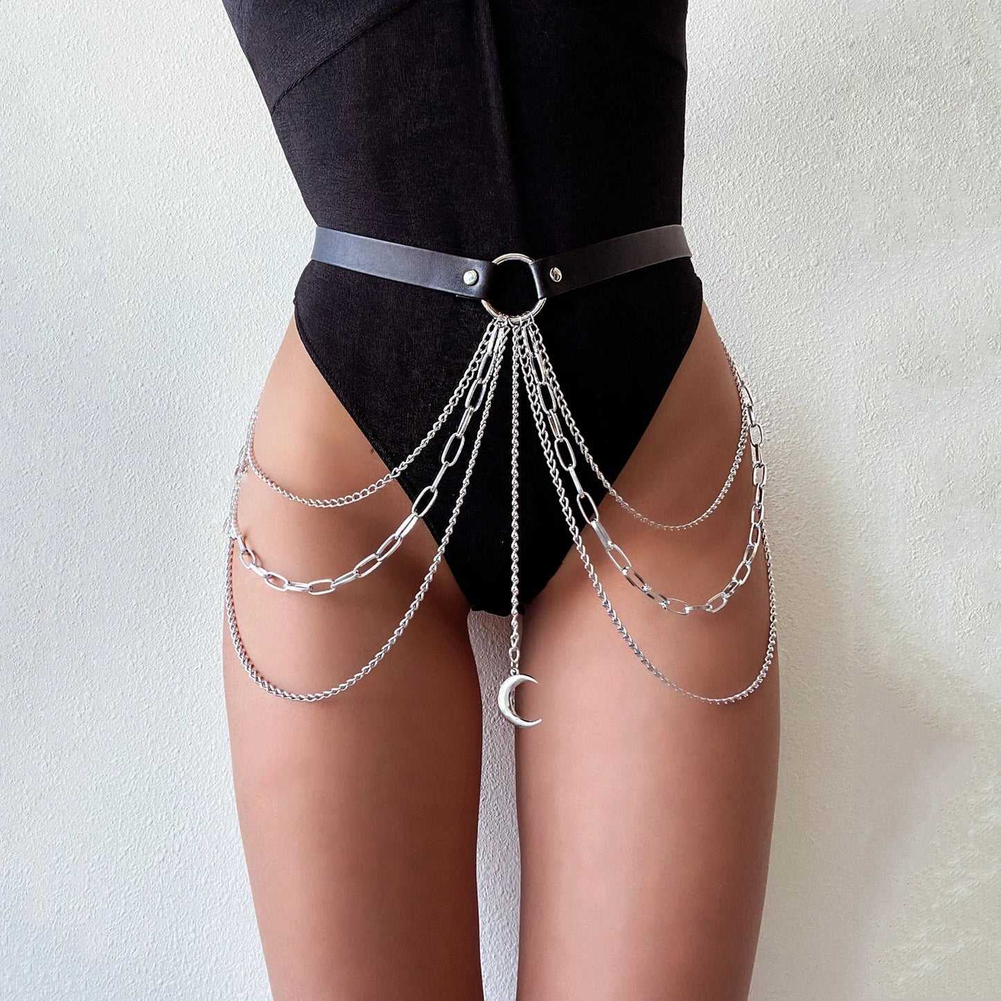 Layered Leather Belt with Chains Body Harness Sexy Waist Goth Accessories Strap Adjustable Festival Girls Jewelry
