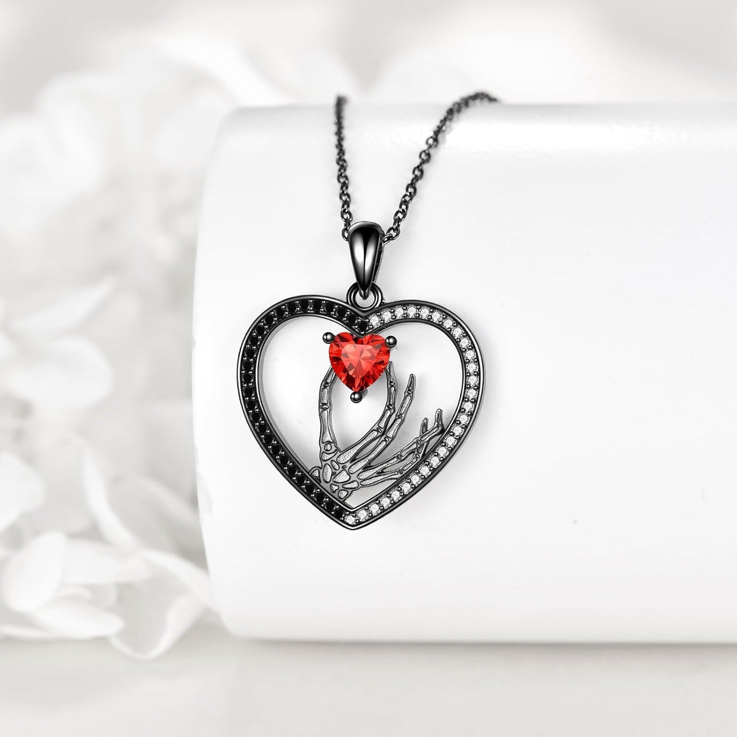 Skeleton Hand Necklace S925 Silver Skull Heart Pendant Gothic Jewelry Halloween Gifts for Women