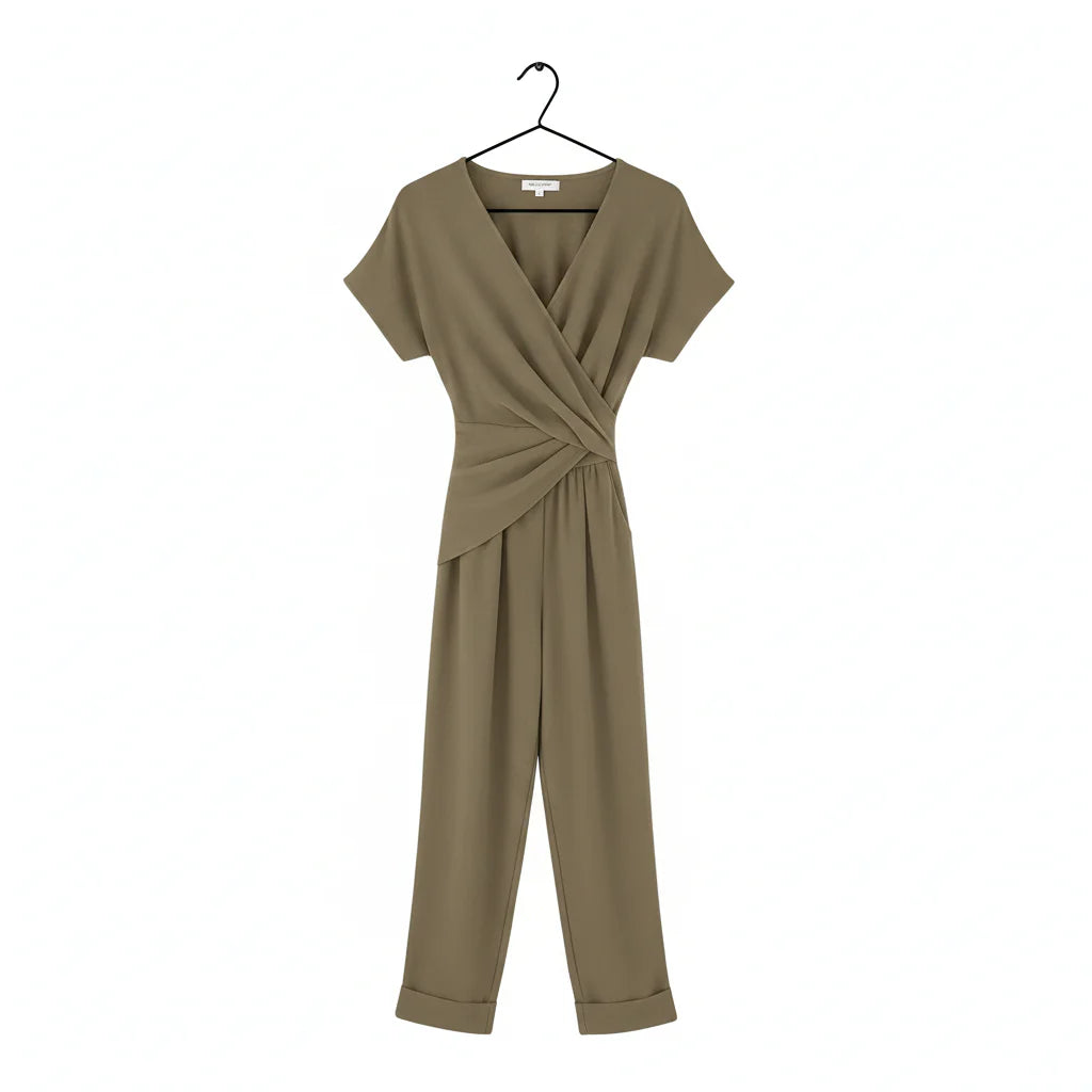 Elevate Your Style: Chic Two-Piece Flair Outfit